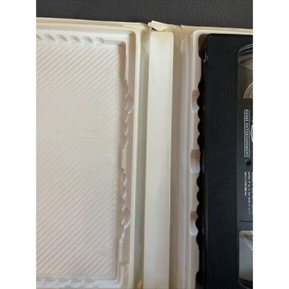 The Princess Bride (VHS, 1998, Clam Shell Case Family Entertainment) - Picture 2 of 6